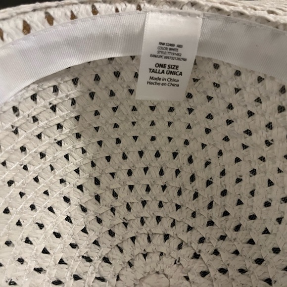 Summer hat - Picture 2 of 2